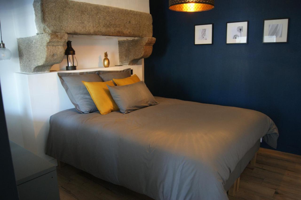 Le 1777 Apartment Dinan Luaran gambar